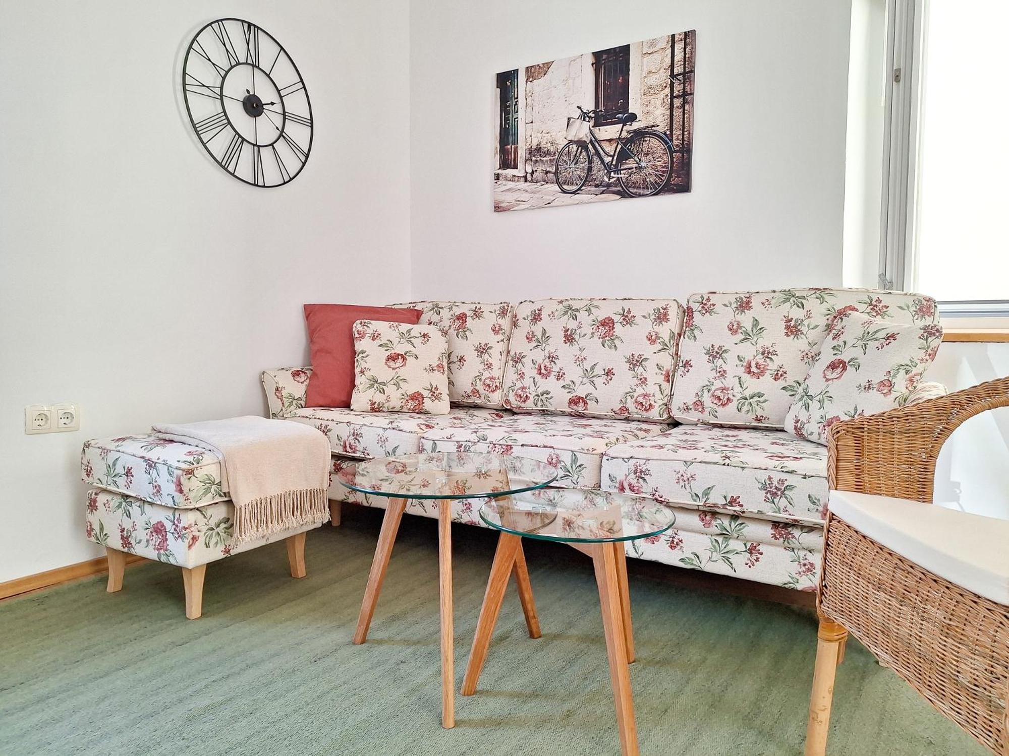 St Peter'S Heritage House Трогир Экстерьер фото