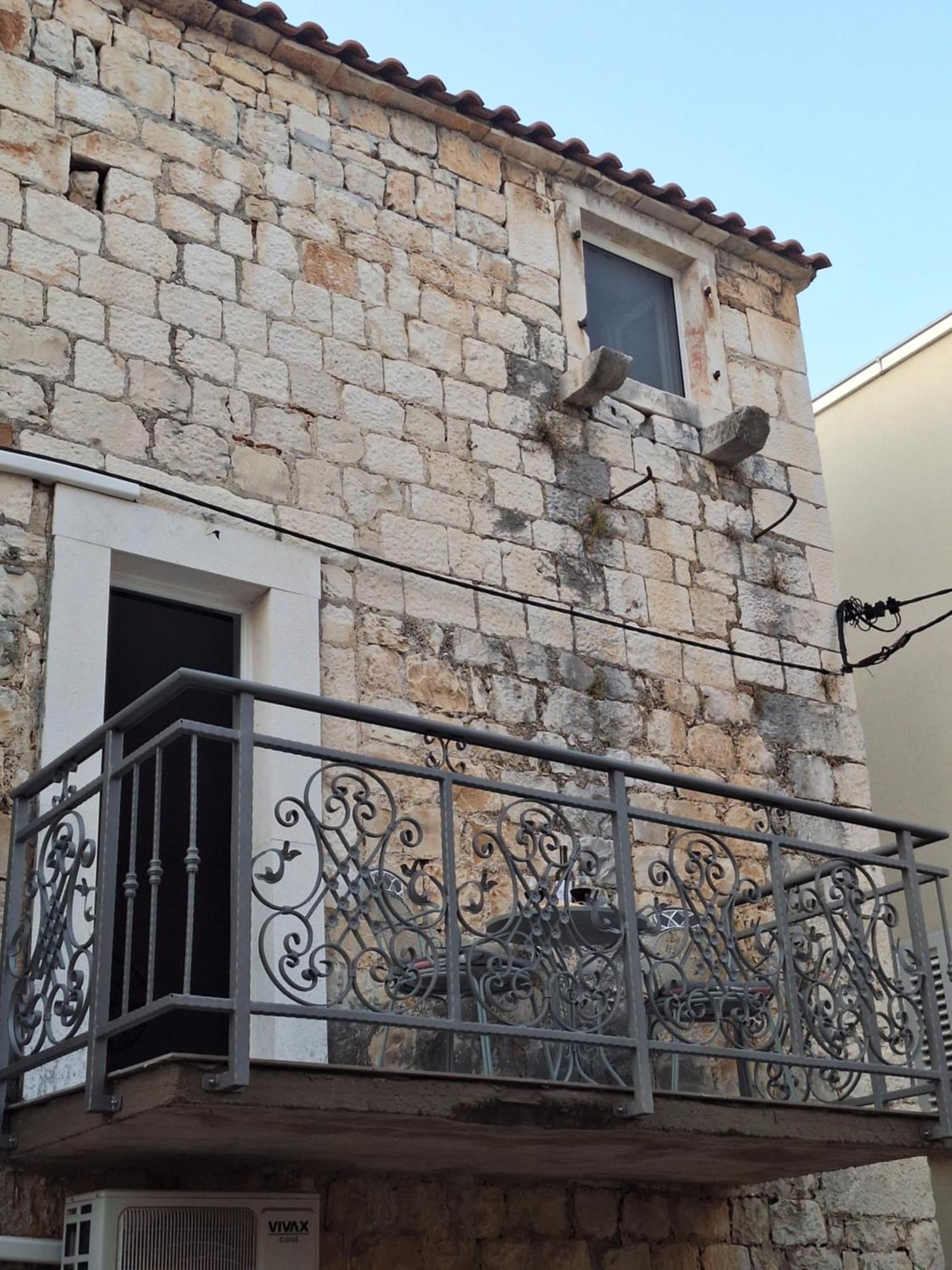 St Peter'S Heritage House Трогир Экстерьер фото